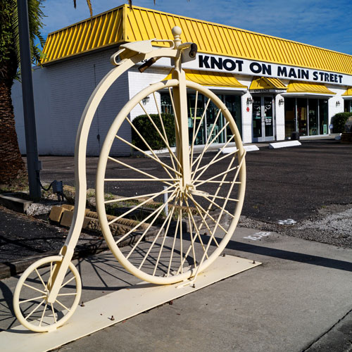 Inside Knot on Main Street